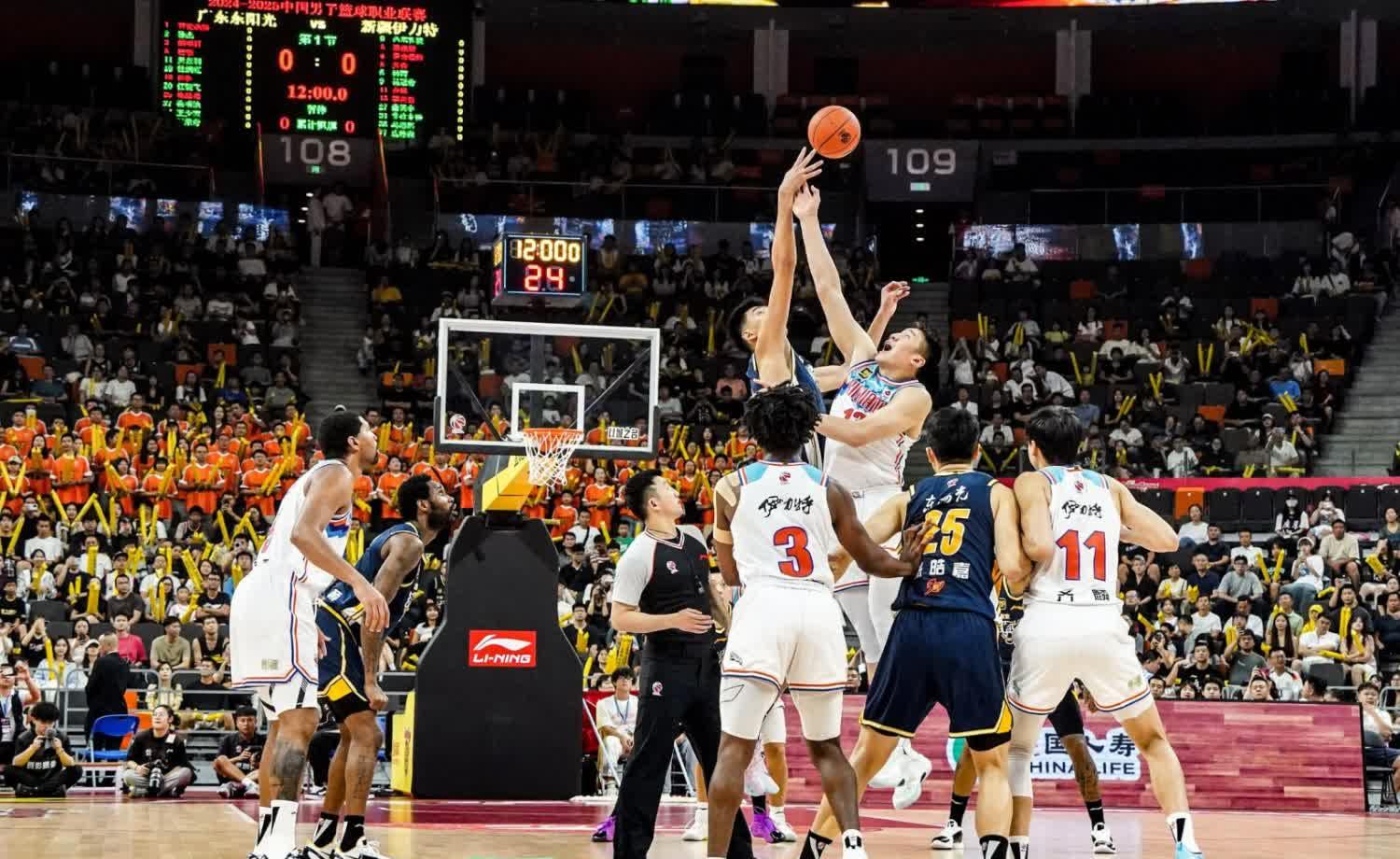 YABO-强队对抗的紧张场面,谁将夺得胜利的宝座进入